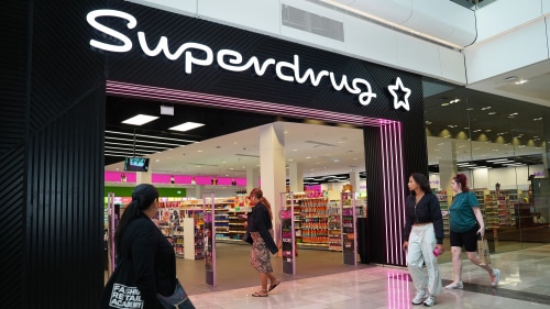 屈臣氏集團躋身全球領先零售商十五強