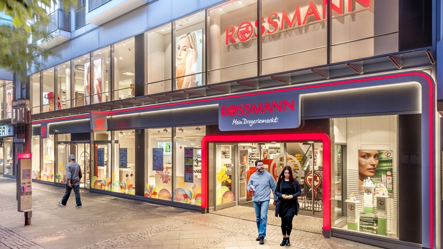 Rossmann Continues to Grow and Expand its Online Business