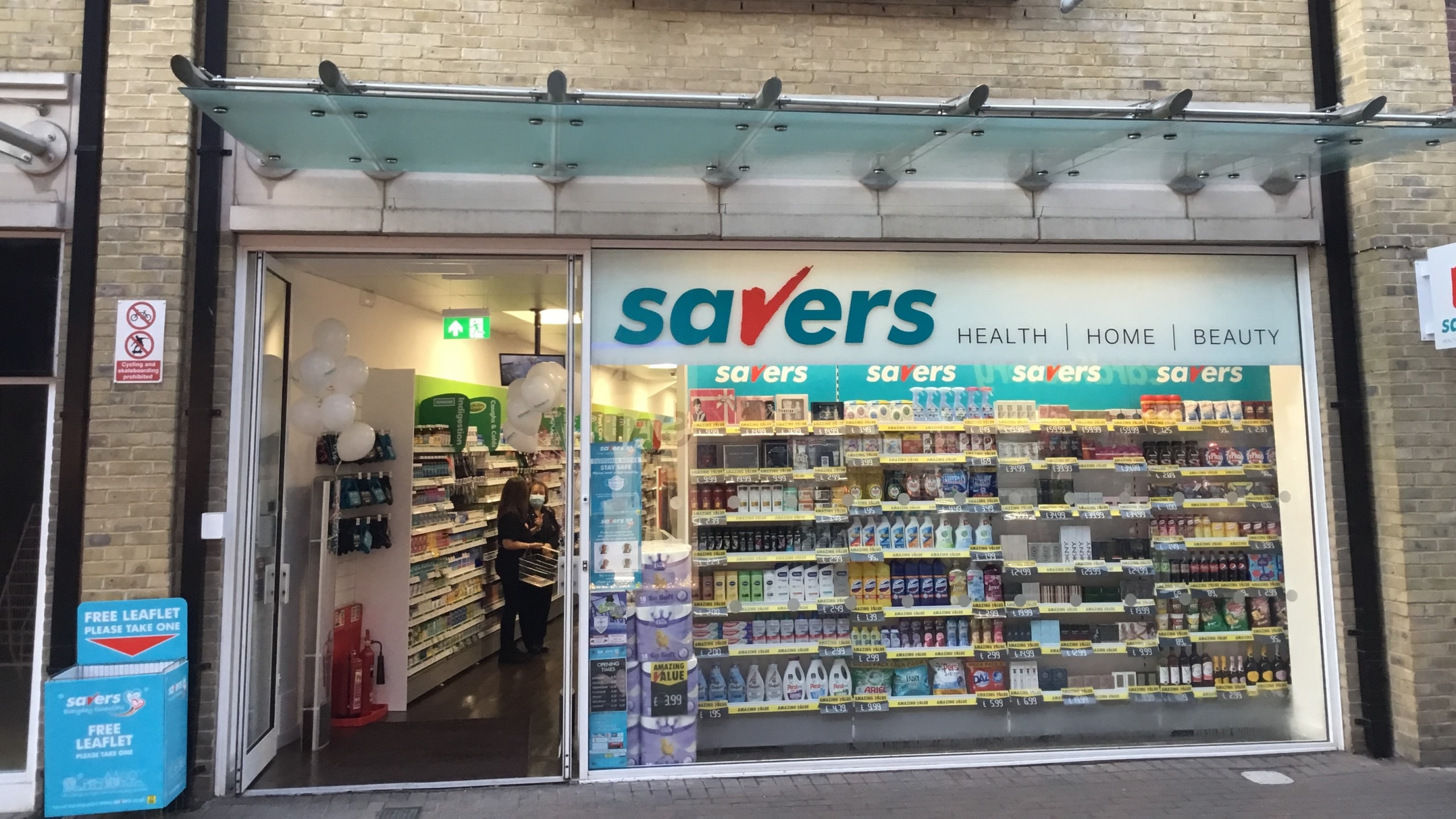 Savers Opens New Store at Stockton