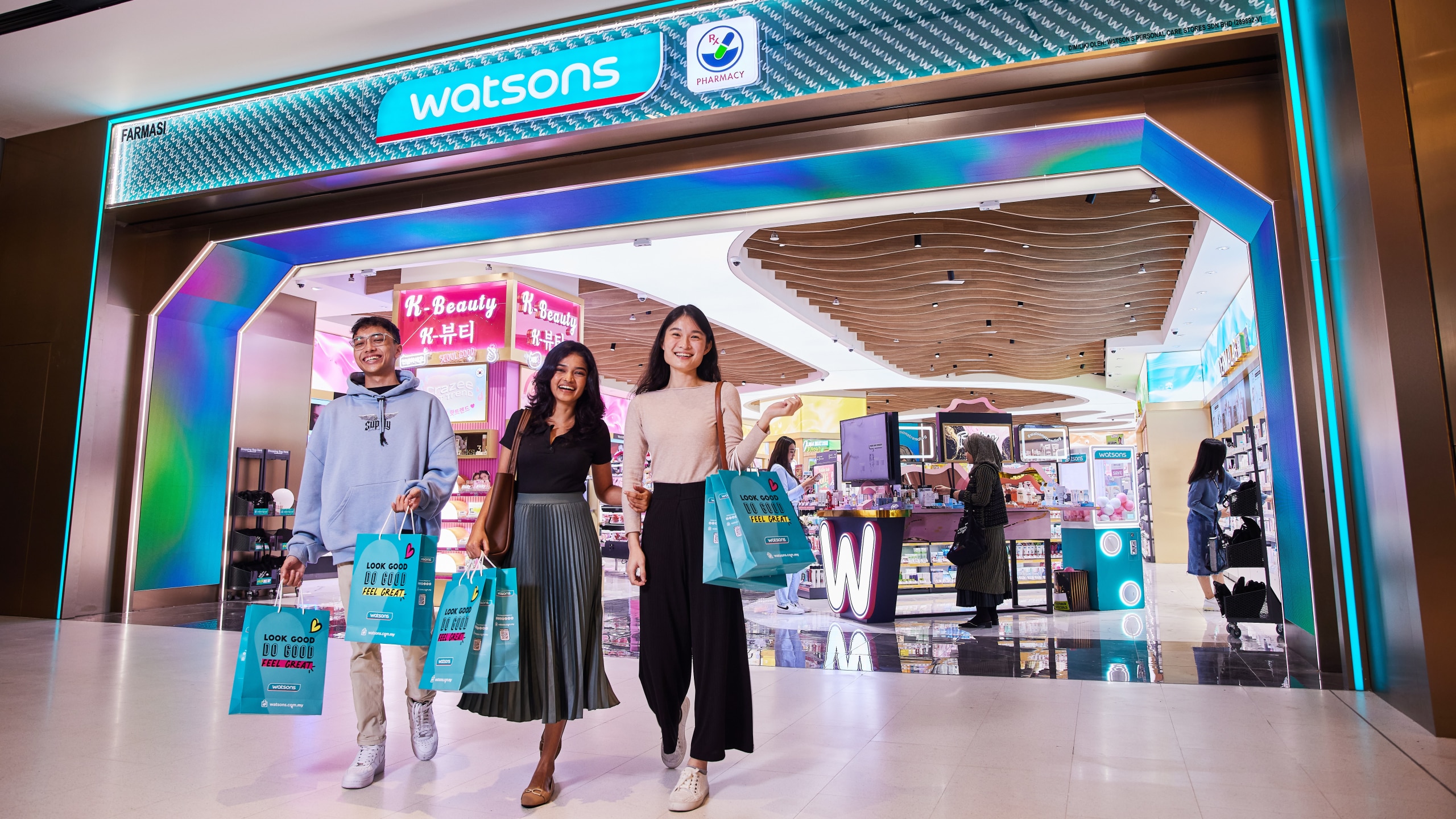 Watsons Innovates In-store Experiences for Customers in Asia USD250 Million Investment in 6,000 New and Upgraded Stores in Two Years