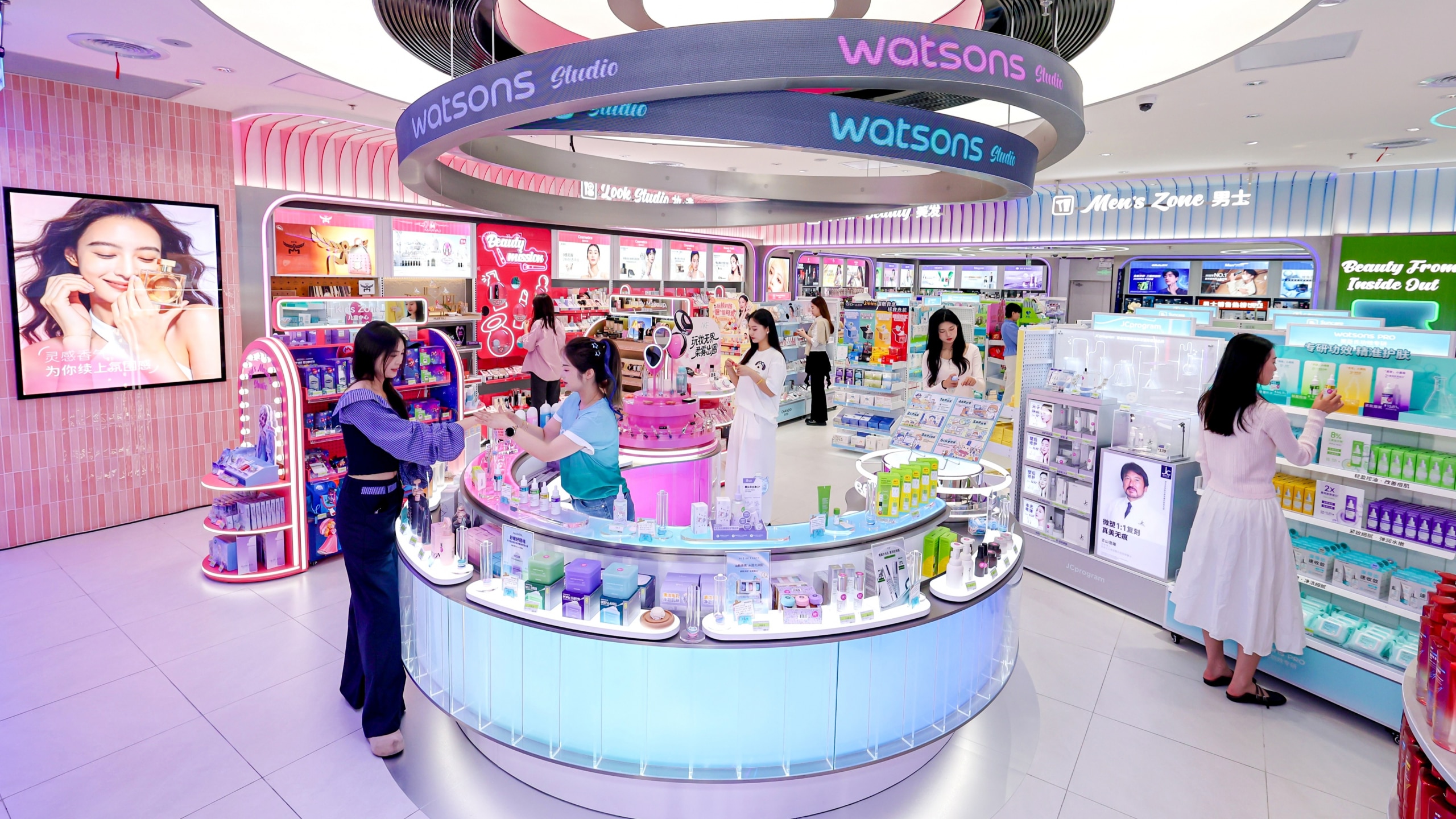 Seamless Beauty, Inside and Out